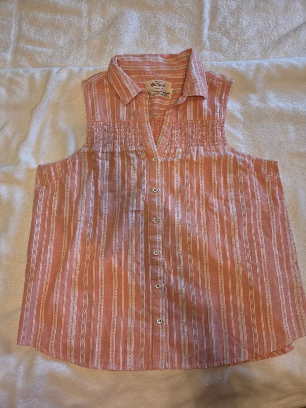 Old Ranch Sleeveless Button Up Women's XL Peach Western Rustic Smocked Coastal